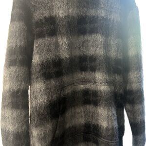 Men's Black and Gray Sweater